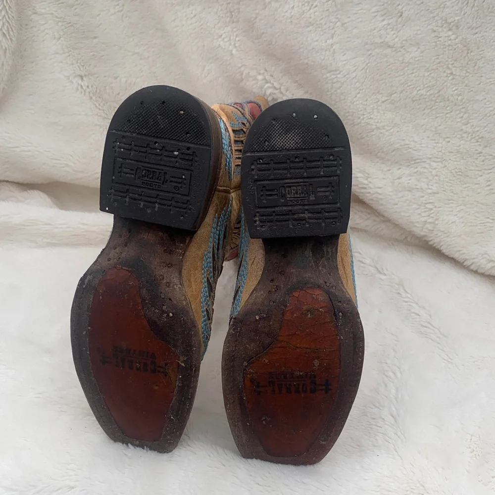 Women's Tan and Red Western Heeled Boots - Picture 4 of 10